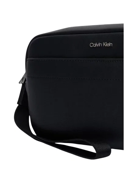 Taška cez rameno Calvin Klein Raised Pouch W/ Handle čierna