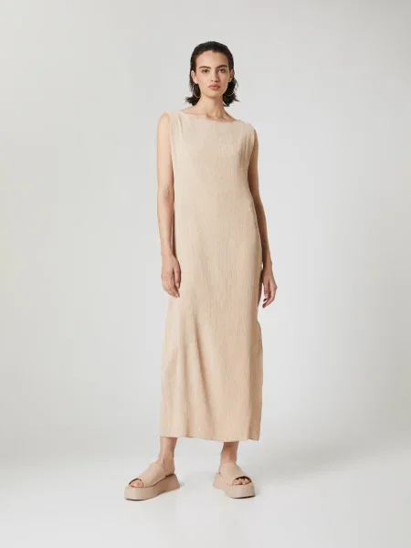 A LOT LESS Rochie Amalia deschis bej