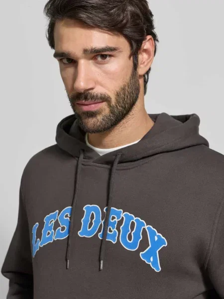 Bluza z kapturem i nadrukiem z logo model ‘Brady’ Les Deux