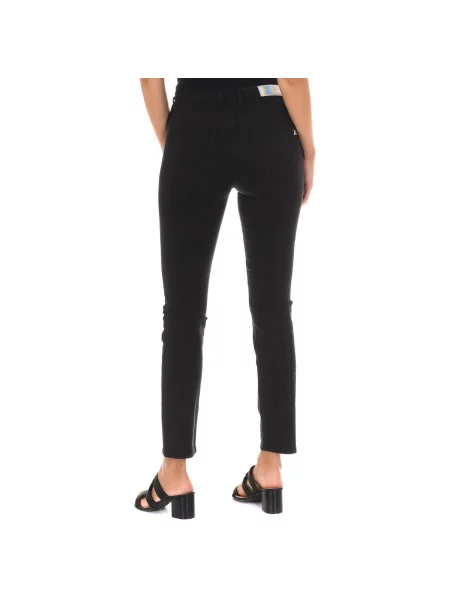 Blugi Met negru