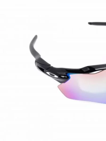 Sluneční brýle Oakley černé