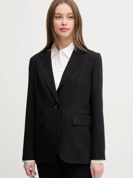 Sisley sacou un singur rand de uni negru