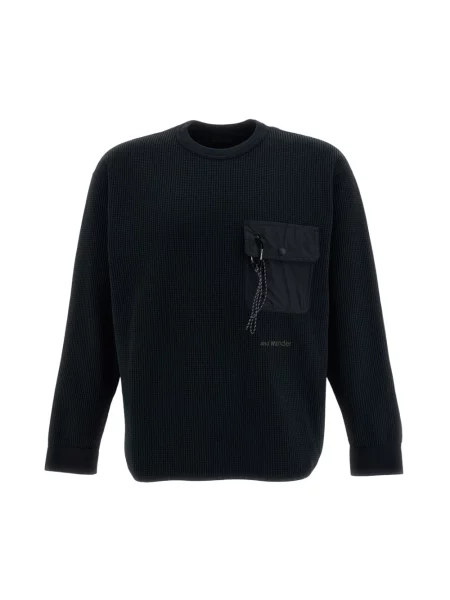 Bluza And Wander z długim rękawem czarna