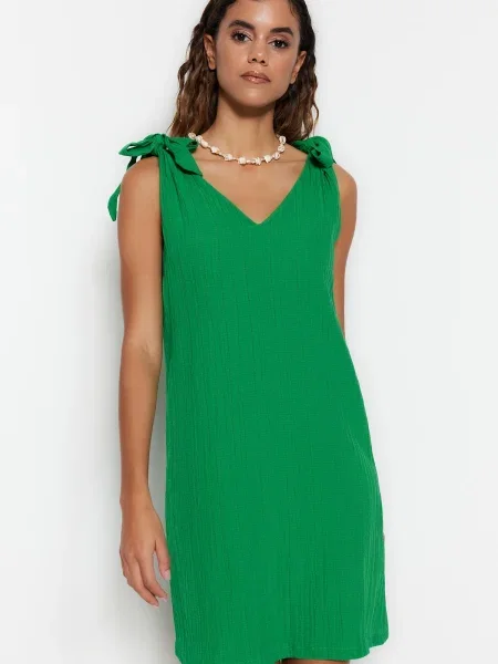 Sukienka mini Trendyol wiązana zielona