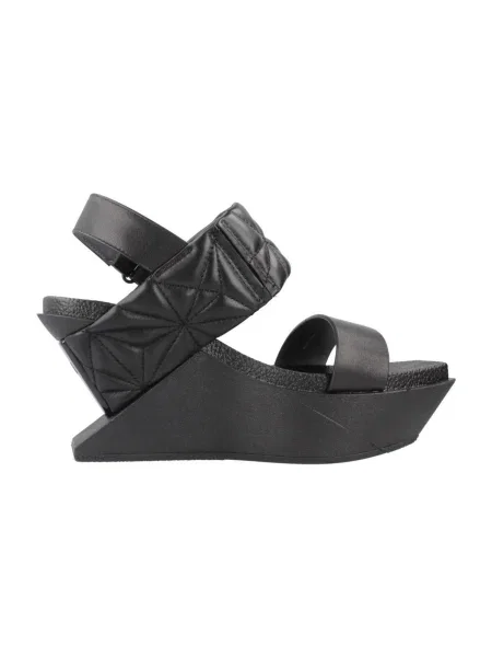 Pantofi United Nude cu pană negru