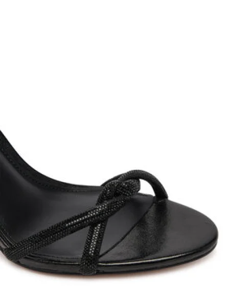 Steve Madden Szandál Jewells fekete