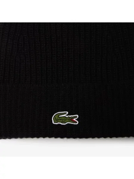 Шапка Lacoste черная