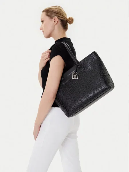 Torbica Armani Exchange črna