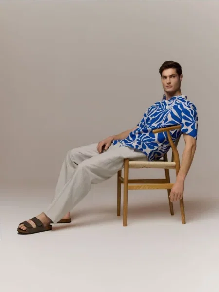 Reserved Cămașă regular fit din in albastru