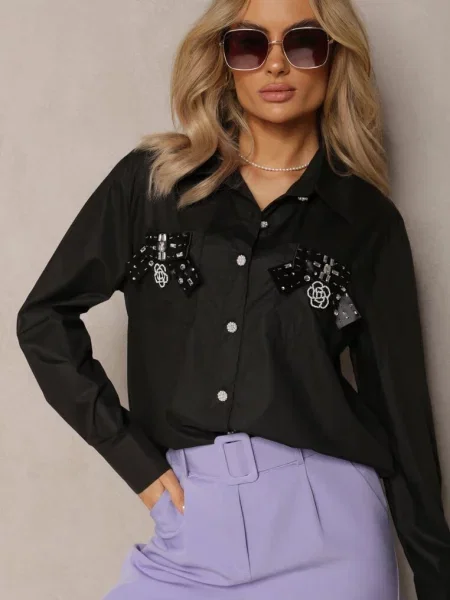 Klasyczna Koszula z Zdobiona Cyrkoniami i Kwiatowym Detalem Herlla czarna