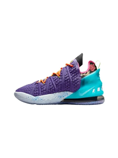 Tenisky Nike LeBron fialová