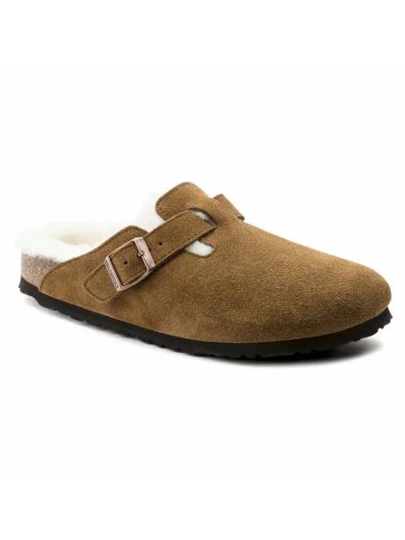Klapki Birkenstock zamszowe brązowe