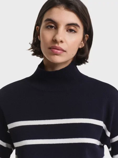 Вовняна смугаста водолазка Gant чорна