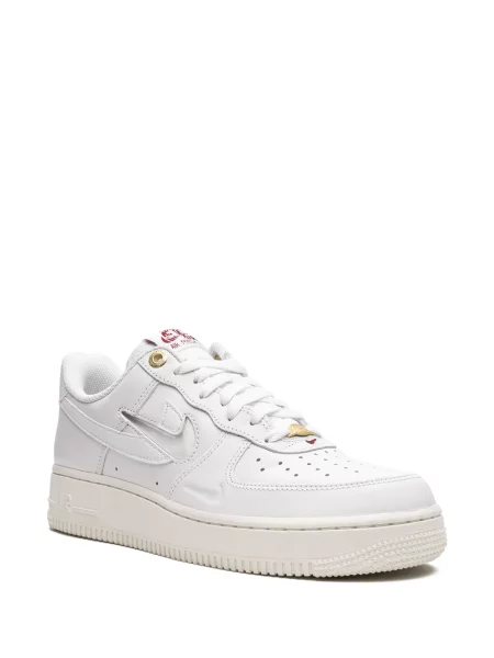 Tenisky Nike Air Force 1 s autogramem bílé