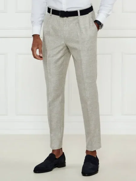 BOSS BLACK Nadrág | Relaxed fit len hozzáadásával fekete