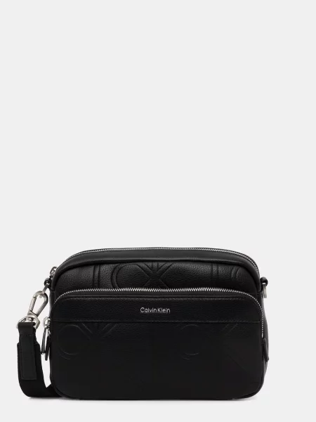 Calvin Klein Geantă crossover Emblem Aop Emboss Camera Bag negru