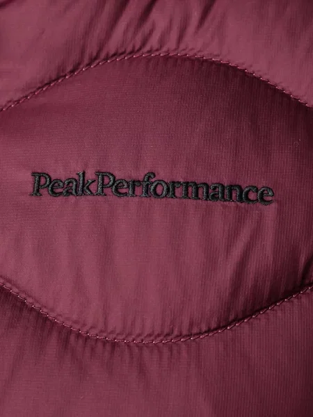 Пуховик Peak Performance
