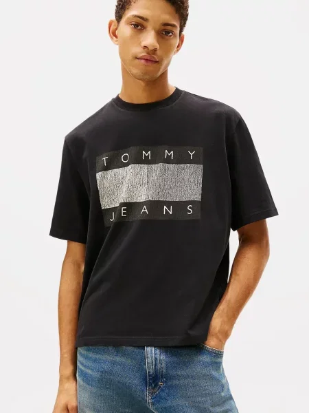 Футболка Tommy Jeans з потертостями чорна