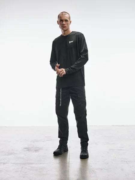 Лонгслив Diverse черный