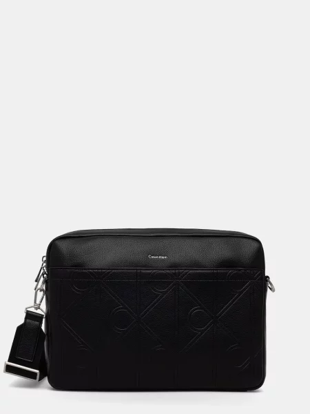 Calvin Klein taška z imitace kůže černá