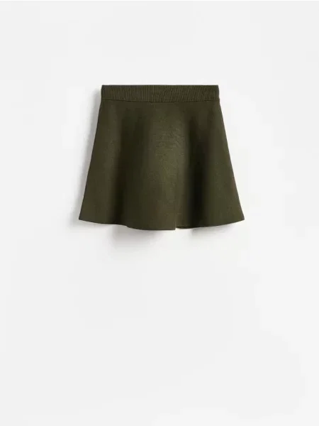 Reserved Fustă mini verde-maroniu verde