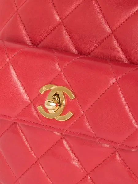Prošívaný náhrdelník Chanel Pre-owned červený