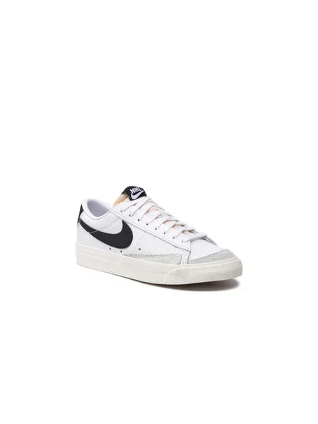 Nike Sneakersy Blazer Low bílá