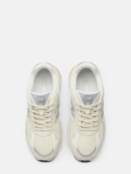 Повседневные кроссовки New Balance бежевые