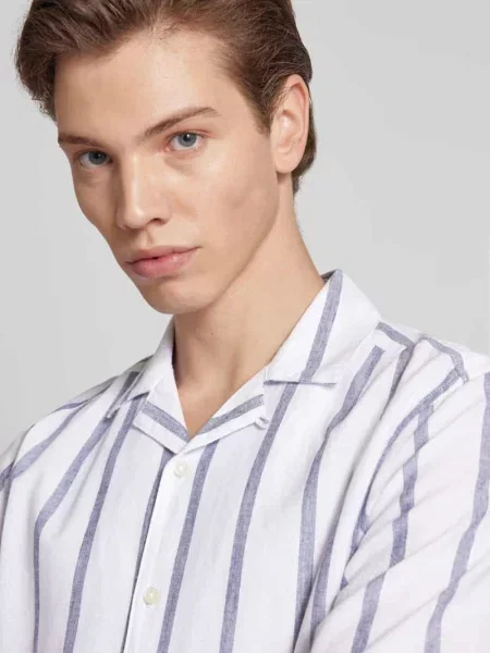 Koszula casualowa o kroju regular fit z mieszanki bawełny i dodatkiem lnu model ‘CASEY’ Marc Cain