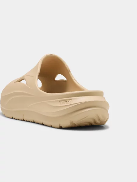 Шлепанцы Puma бежевые