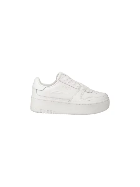 Sneakersy Fila skórzane na platformie białe