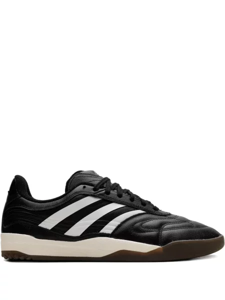 Sneakerși Adidas Predator alb
