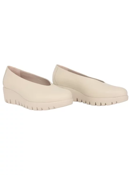 Loafersy Wonders skórzane beżowe