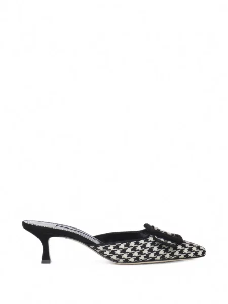 Papuci tip mules Manolo Blahnik cu model pepito alb