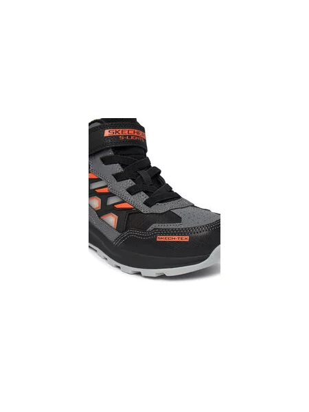 Atsparus vandeniui švarkas Skechers juoda
