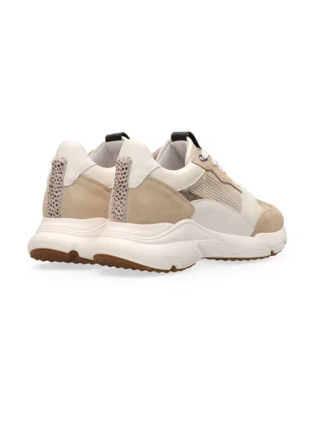 Sneakersy Maruti zamszowe białe
