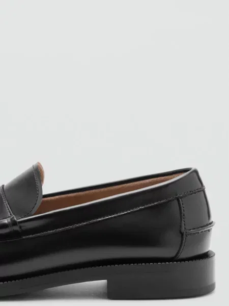 Mokasyny skórzane z paskiem Mężczyzna 40 MANGO MAN czarny