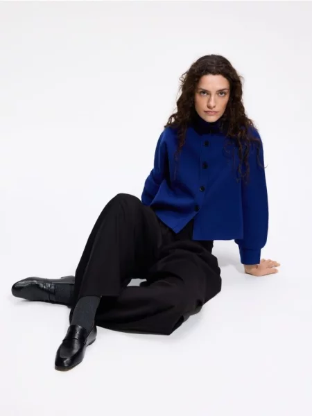 Reserved Cardigan cu adaos de albastru