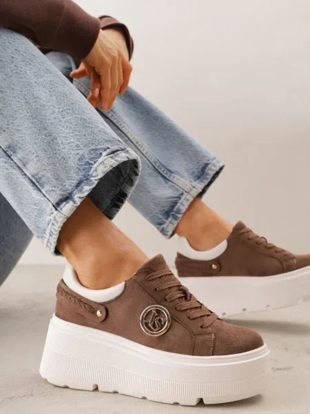 Sneakers închis bej