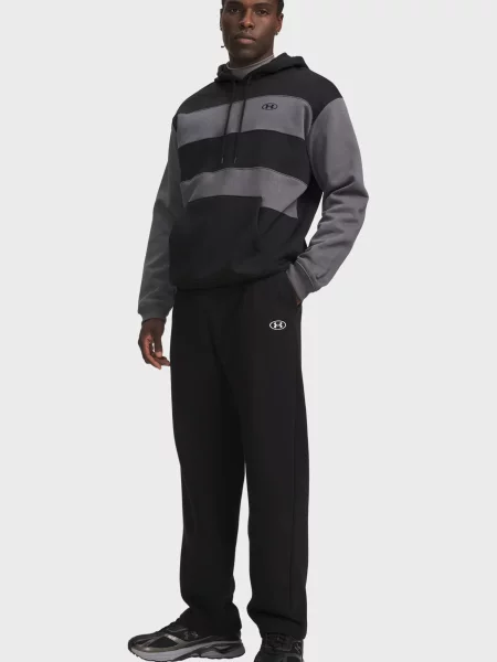 Спортивные штаны Under Armour черные
