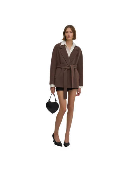 Krótki płaszcz Estro wełniany dwurzędowy brązowy