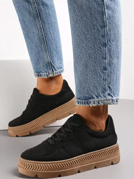 Sneakers Riparian Rights negri