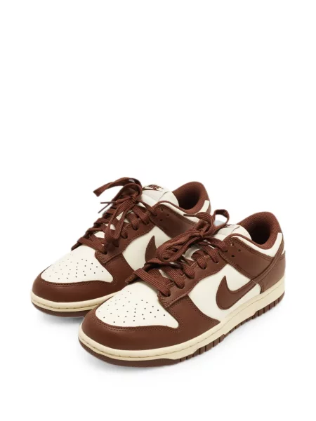 Top Nike maro