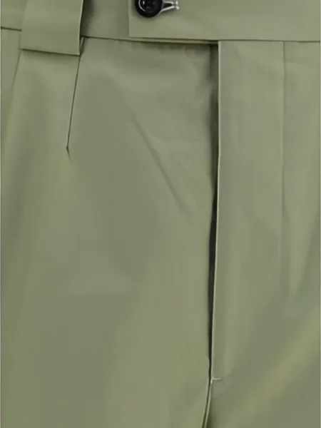 Pantaloni chino Namacheko verde