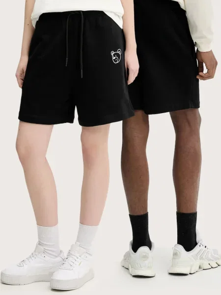 Къс панталон Inbetweeners с изчистен дизайн черно