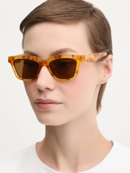 Солнцезащитные очки Jacquemus