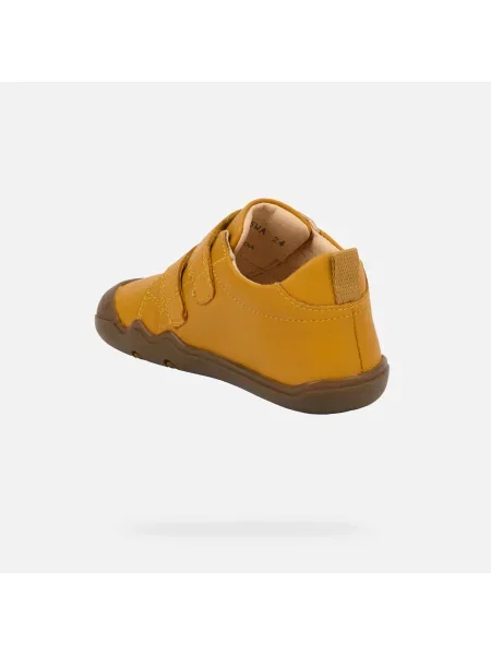 Маратонки Geox бяло