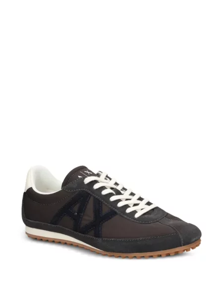 Sneakerși Armani Exchange cu autograf maro