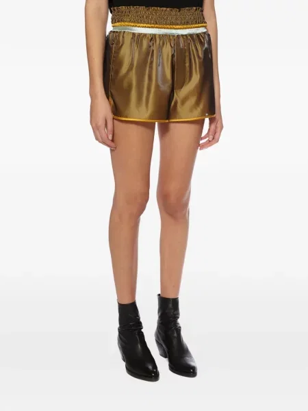 Pantaloni scurți Quetsche