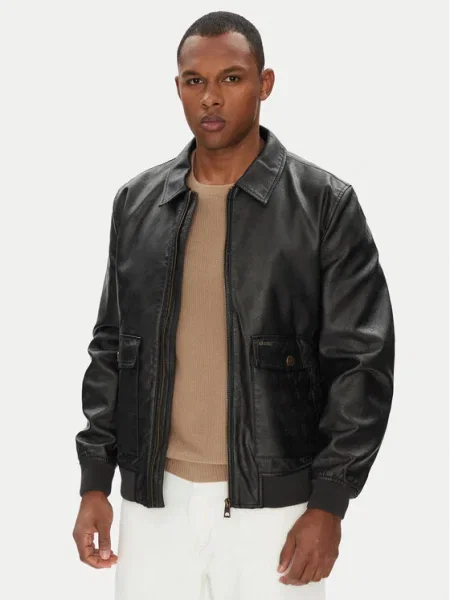 Яке Guess преходен модел черно